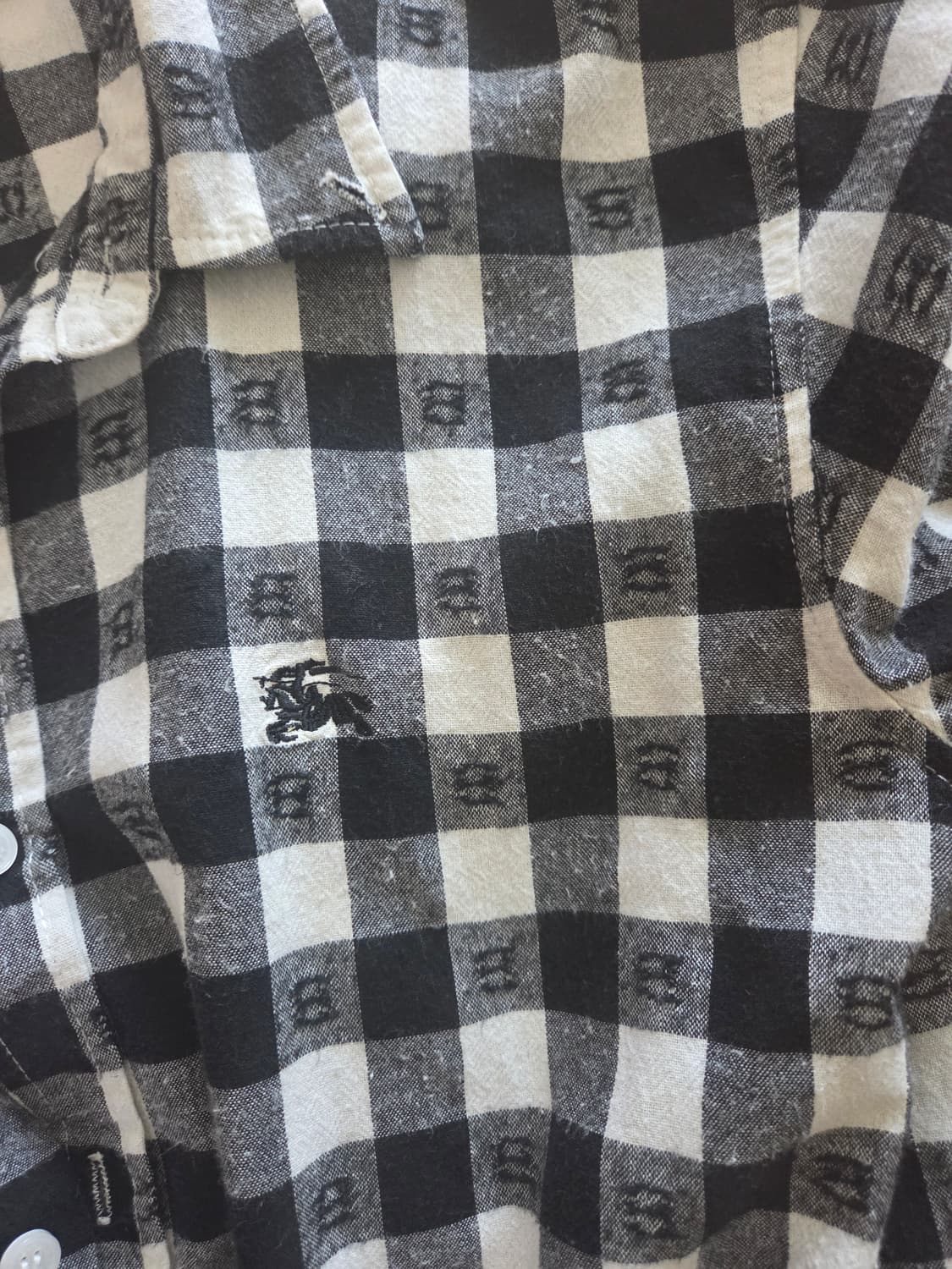 버버리 체크 셔츠 상품이미지2