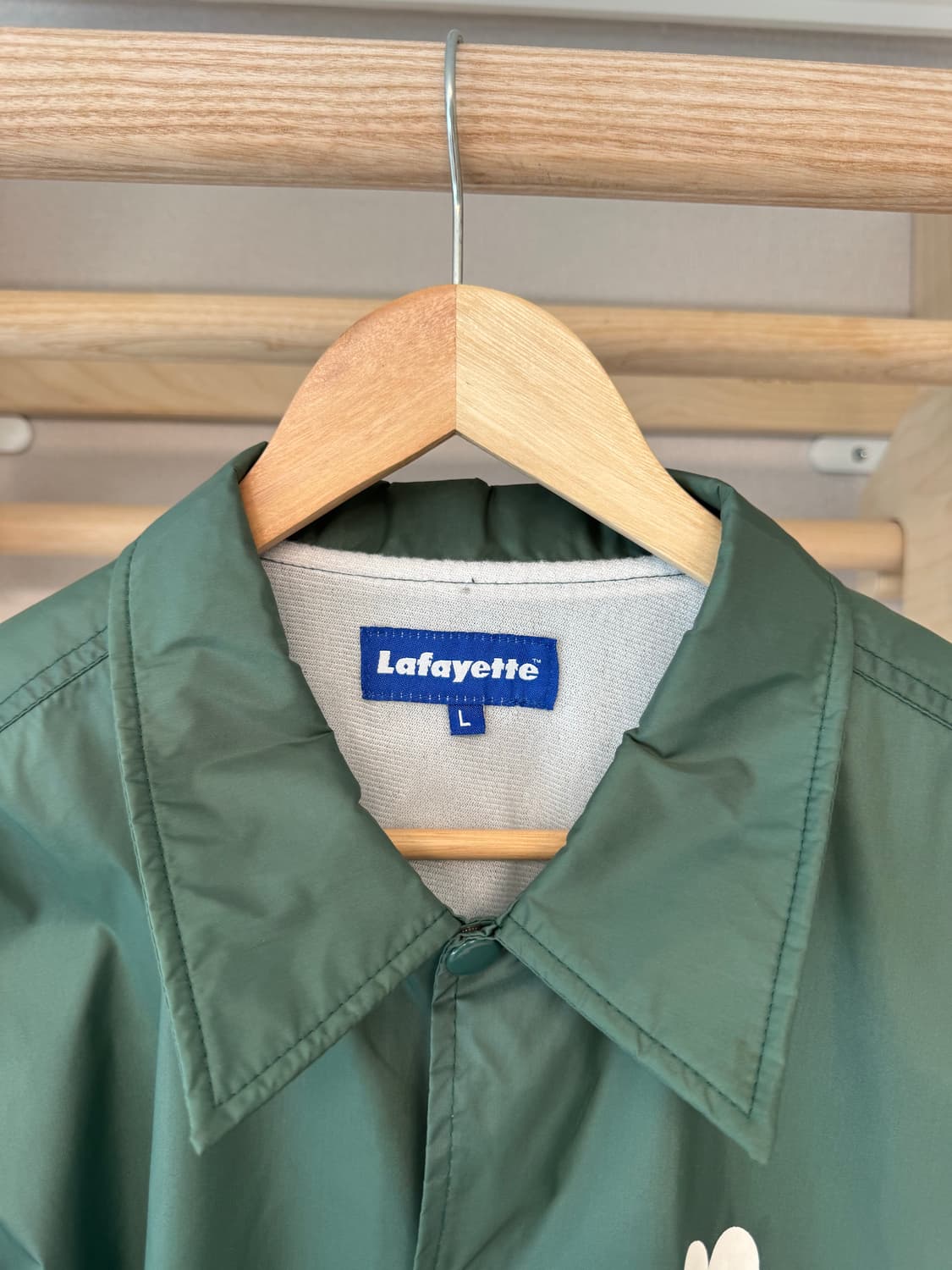 105 라파예트 코치 자켓 그린 착샷 상품이미지4