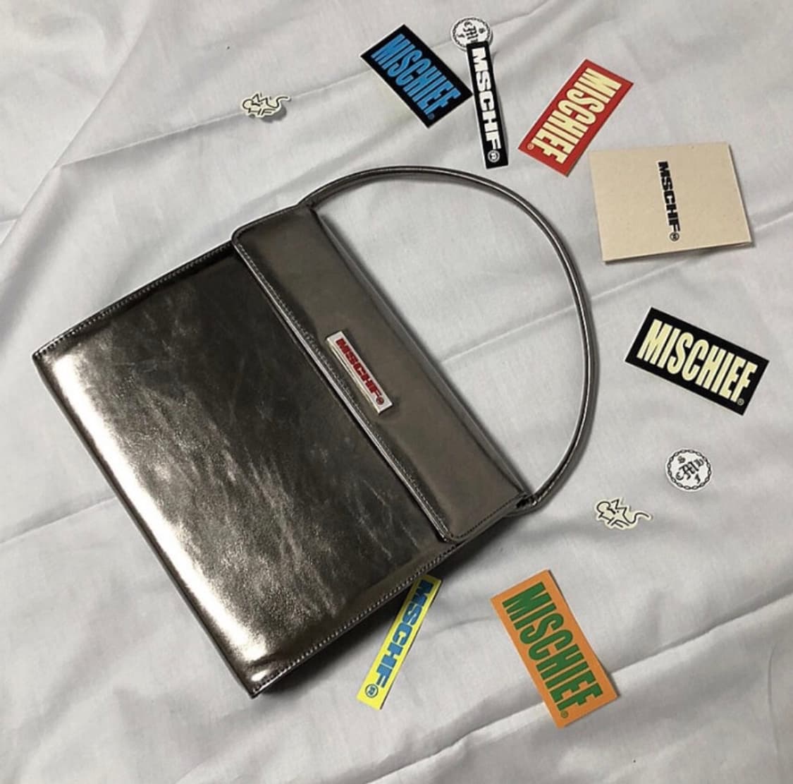 미스치프 이브닝백 건메탈 상품이미지1