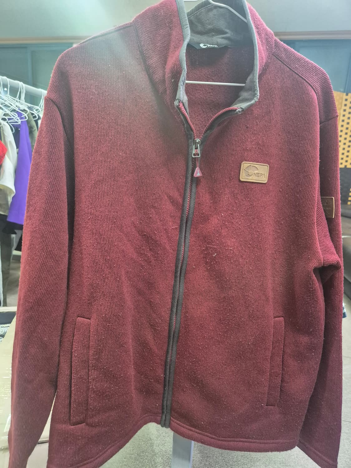 네모기모점퍼 상품이미지1