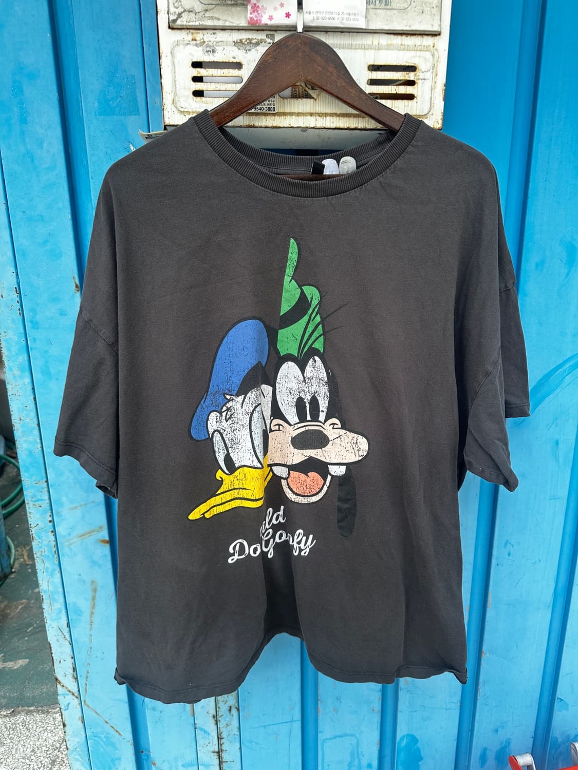 Disney Donald & Goofy Graphic T-Shirt 상품이미지1