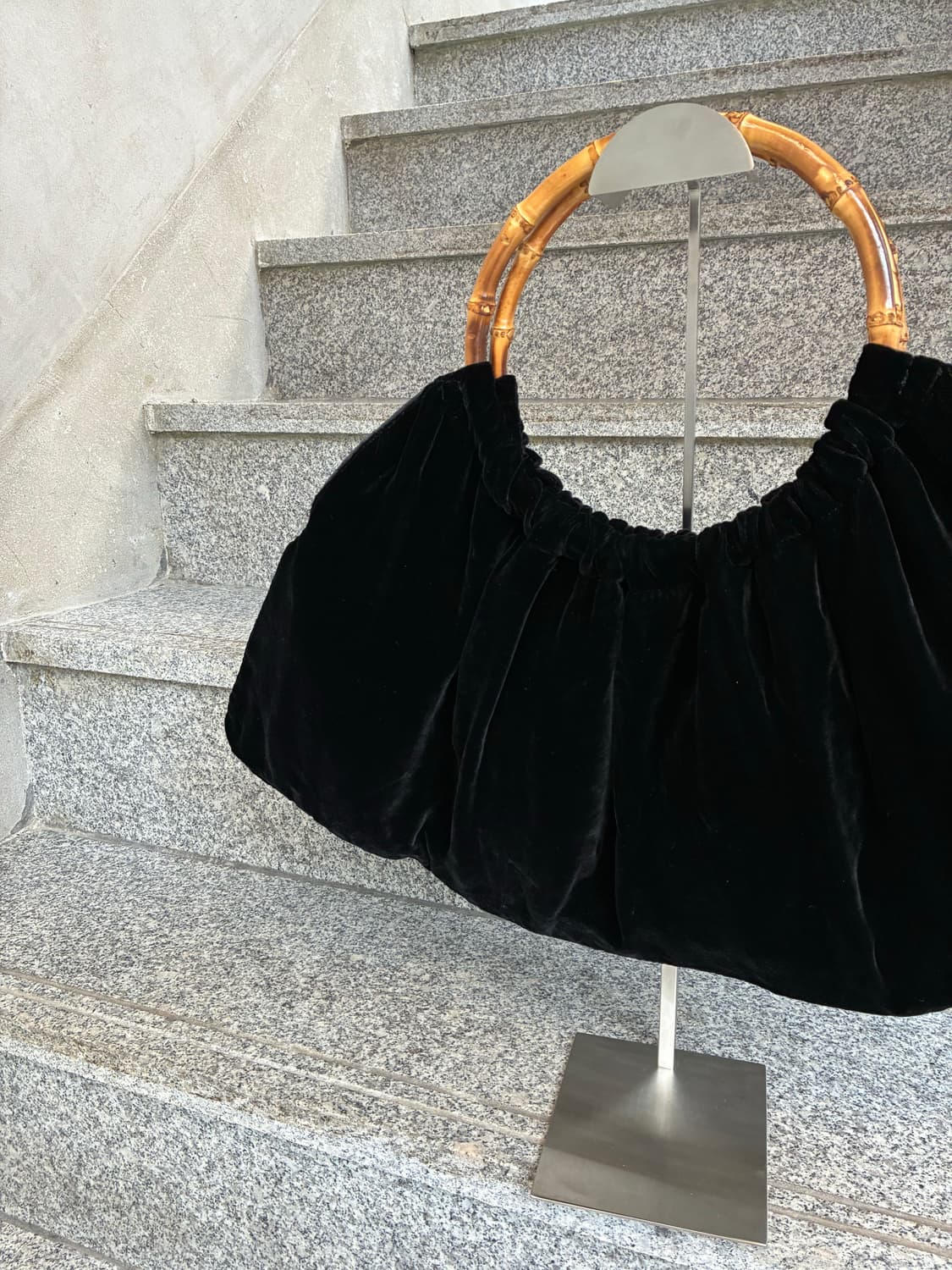 꼼데가르송 벨벳 뱀부 백 상품이미지2