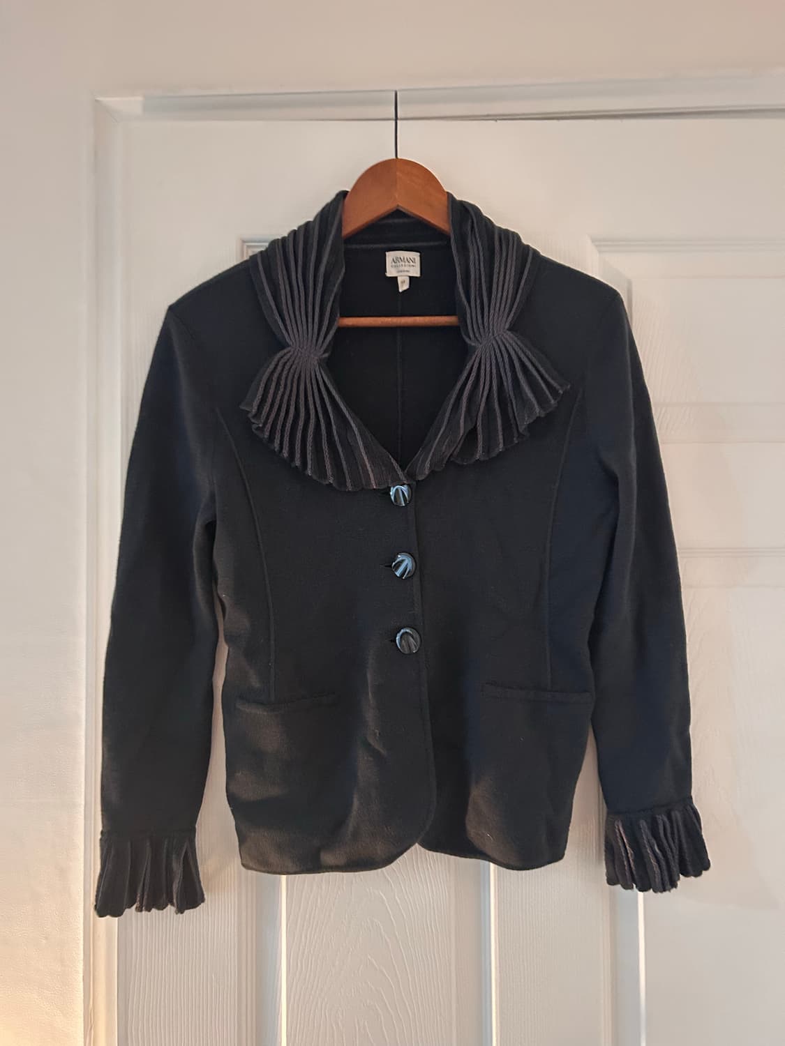 알마니 콜레지오니 블랙 프릴 자켓 42 상품이미지1