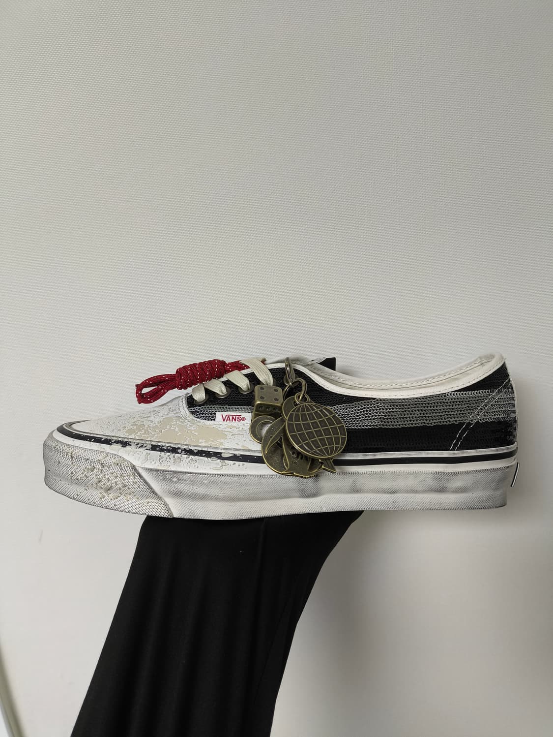 [280] 반스 LX 어센틱44 블랙 화이트 상품이미지2