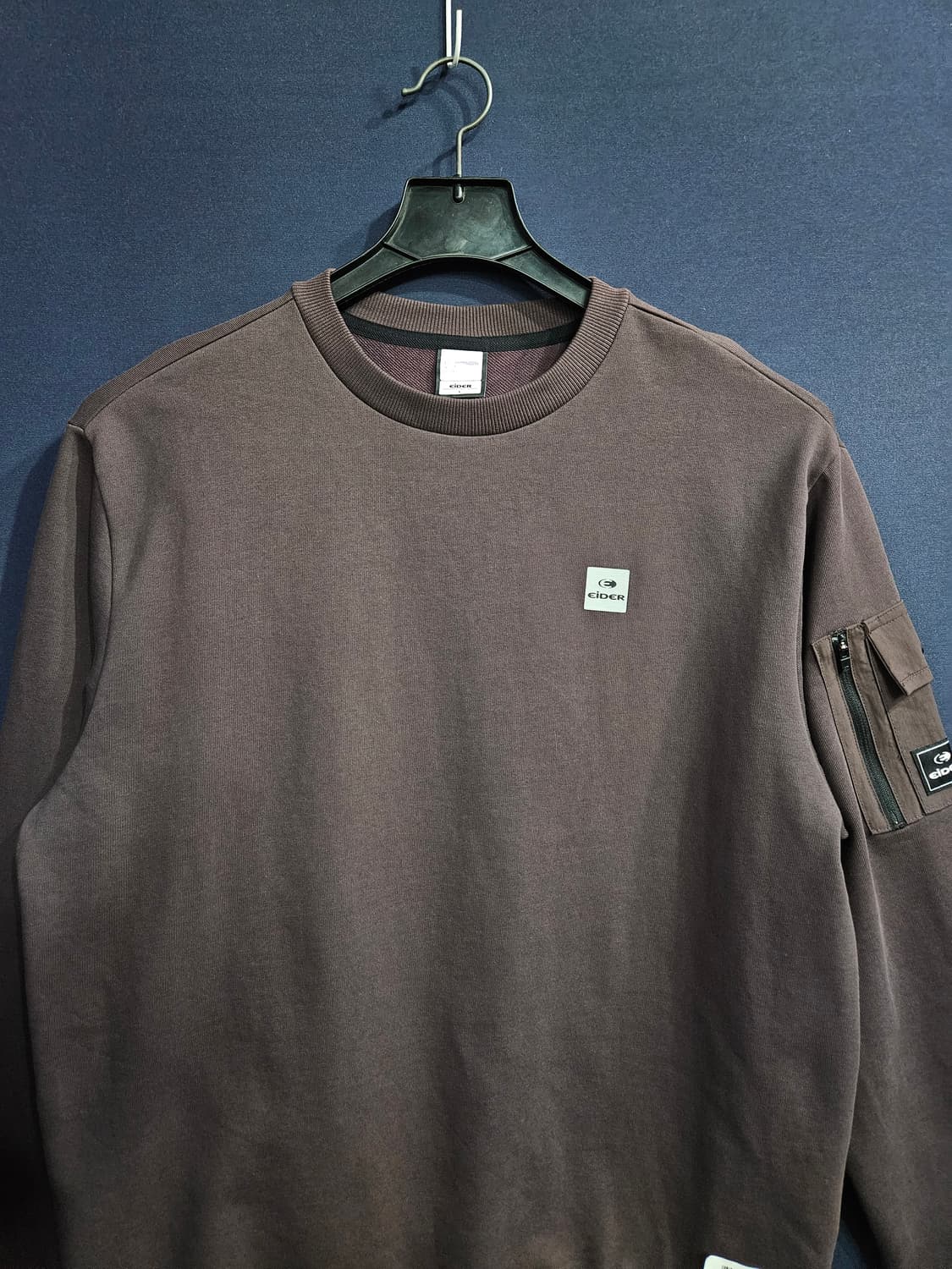 아이더 라이트버건디 남성 오버핏 100 맨투맨  상품이미지7