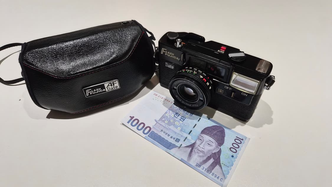 작례O 목측식의 근본 후지카 플래시 데이트 필름카메라 빈티지 필카 가방  상품이미지1