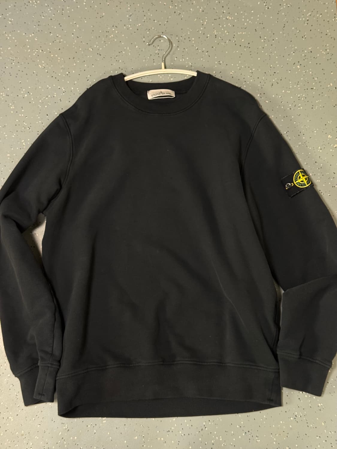 (XL)스톤아일랜드 63020 크루넥 스웨트셔츠 블랙 맨투맨 상품이미지1