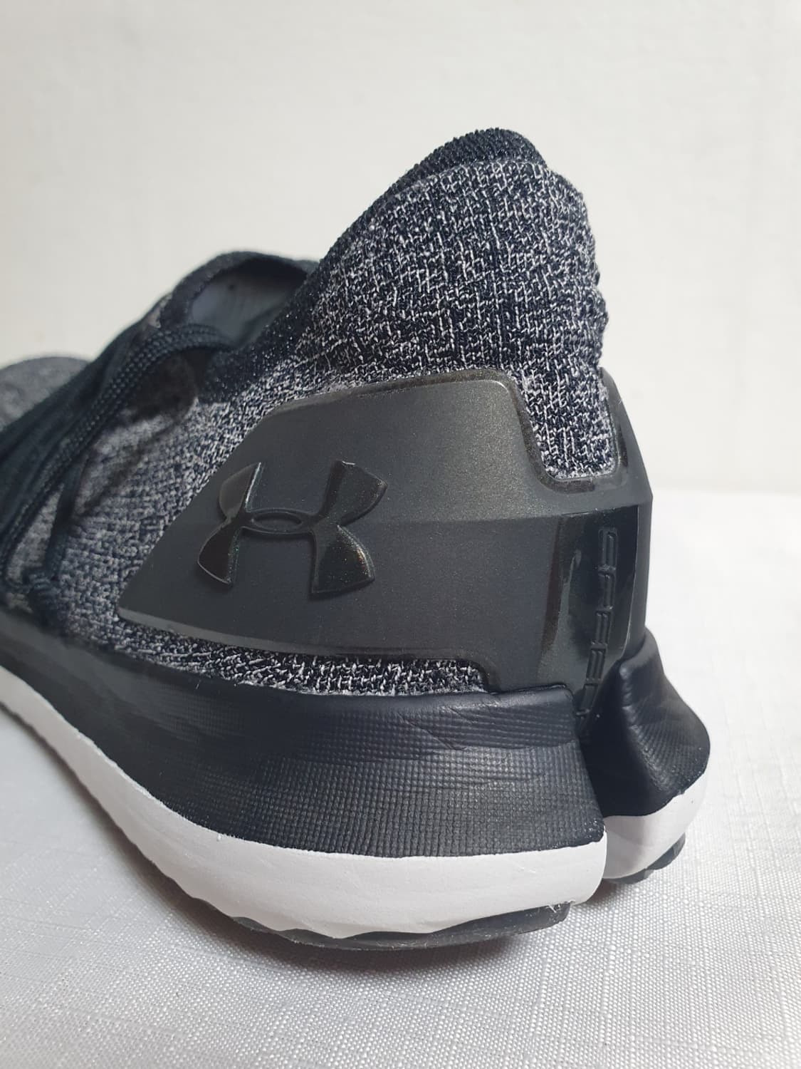 270mm 언더아머 UA 슬링샷2 니트 운동화 그레이 상품이미지5