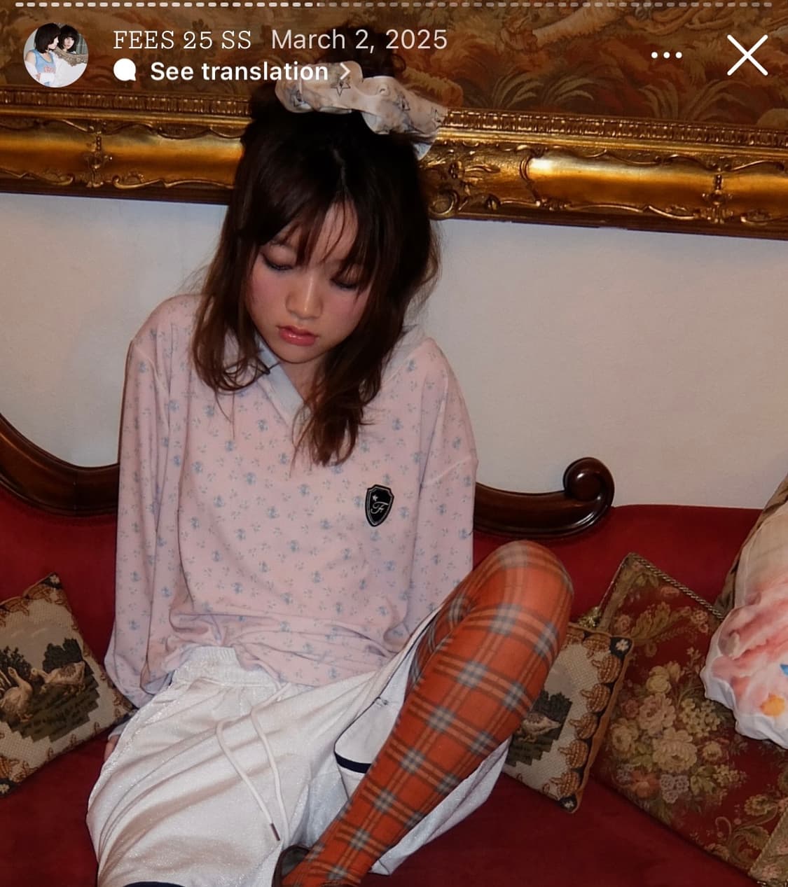 샵페어리 브이넥 플라워 테리 셔츠 v neck flower terry 상품이미지3