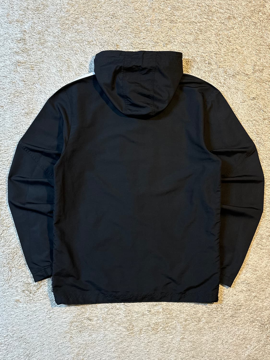 아디다스 ADIDAS 삼각로고 사이드라인 후드 바람막이 자켓 블랙 상품이미지4