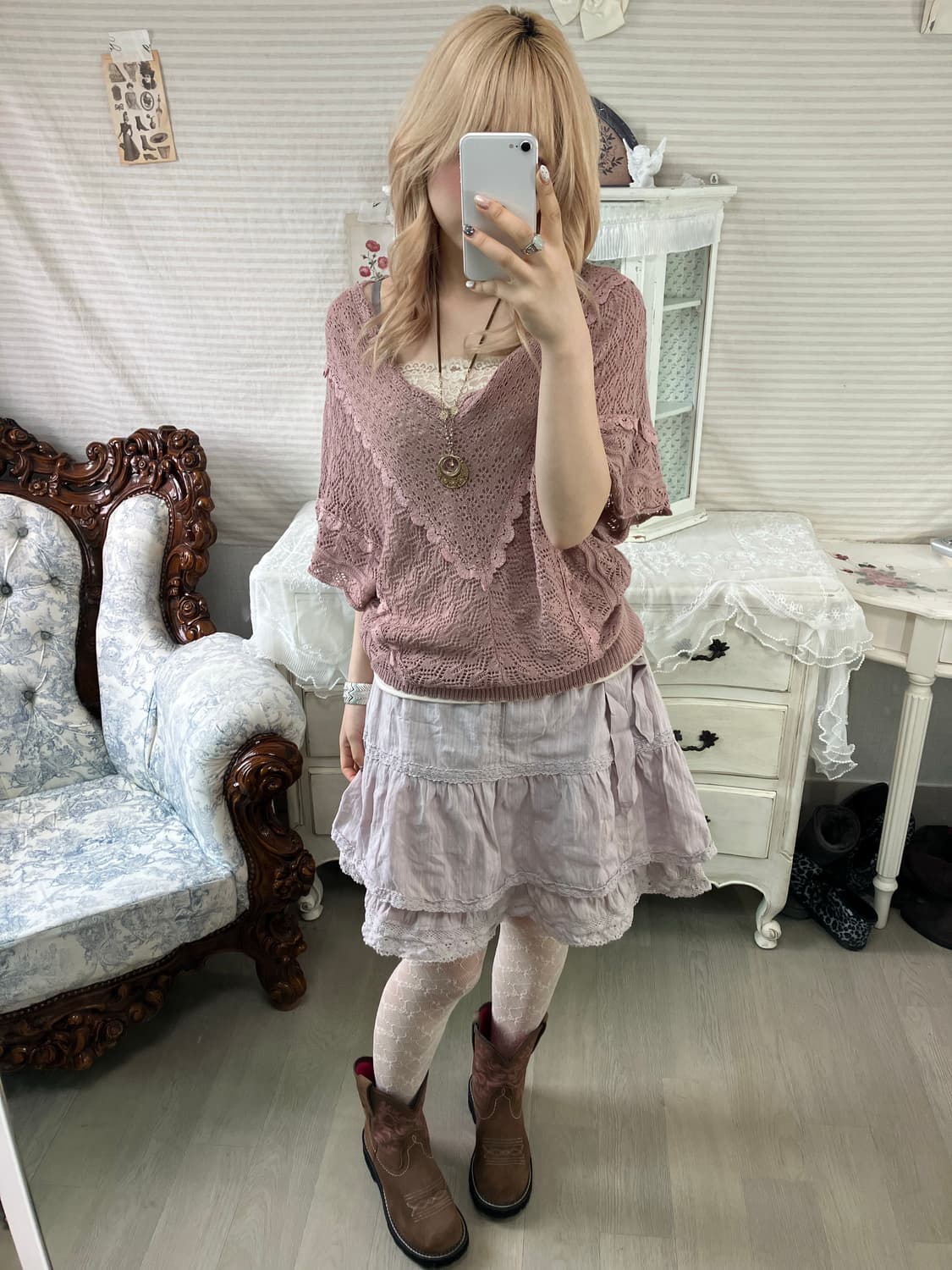 액시즈팜 핑크 크로셰 케이프 니트 상품이미지1