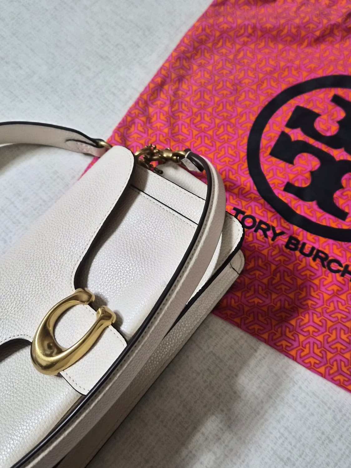 코치 태비숄더백 상품이미지8