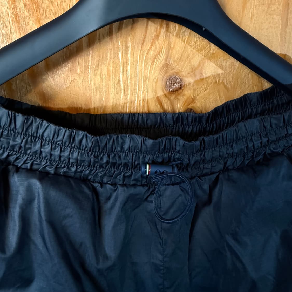 톰브라운 4선 반바지 판매 합니다. 상품이미지6