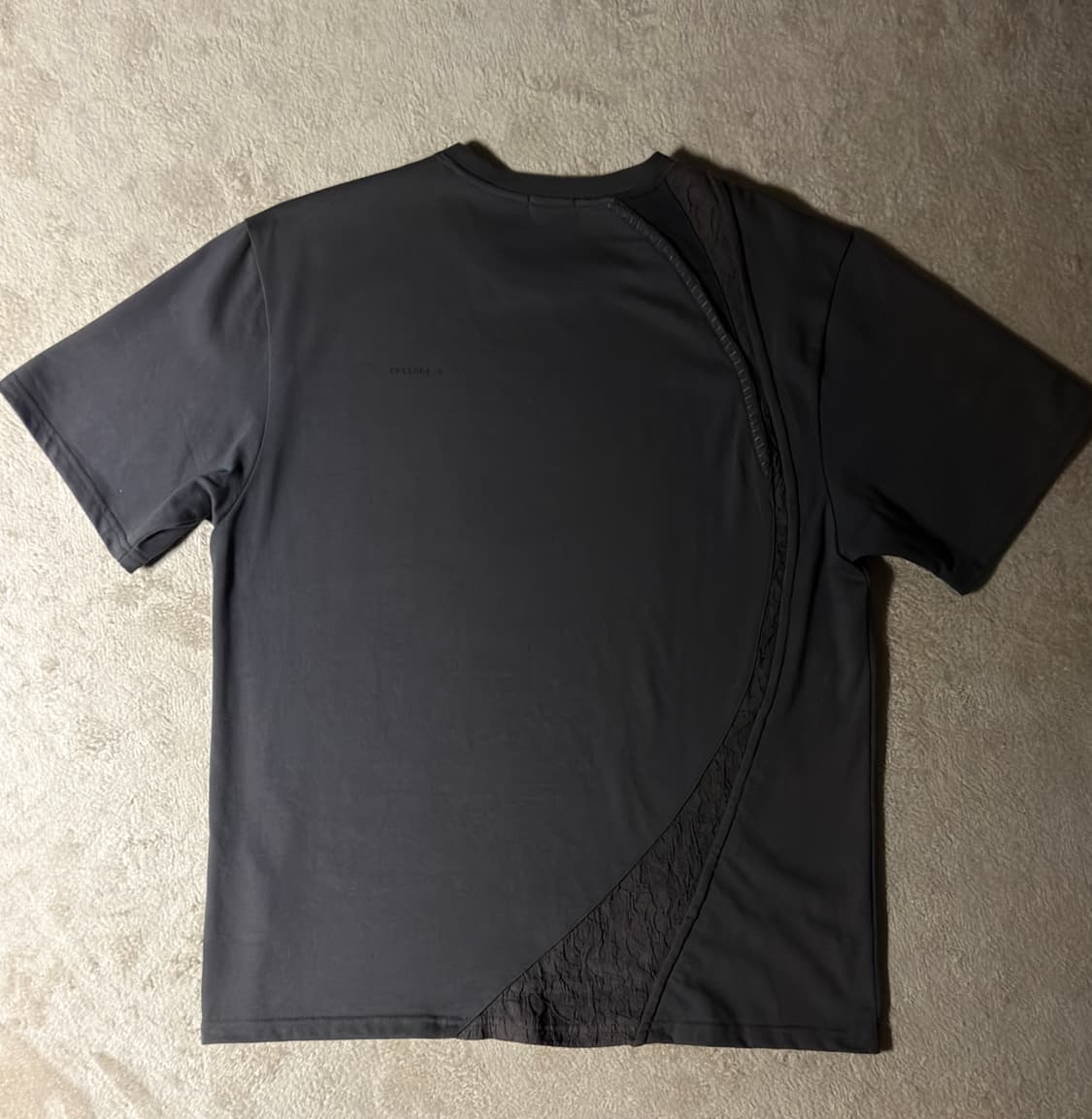 XLIM EP.6 01 T-SHIRT CHARCOAL 상품이미지3