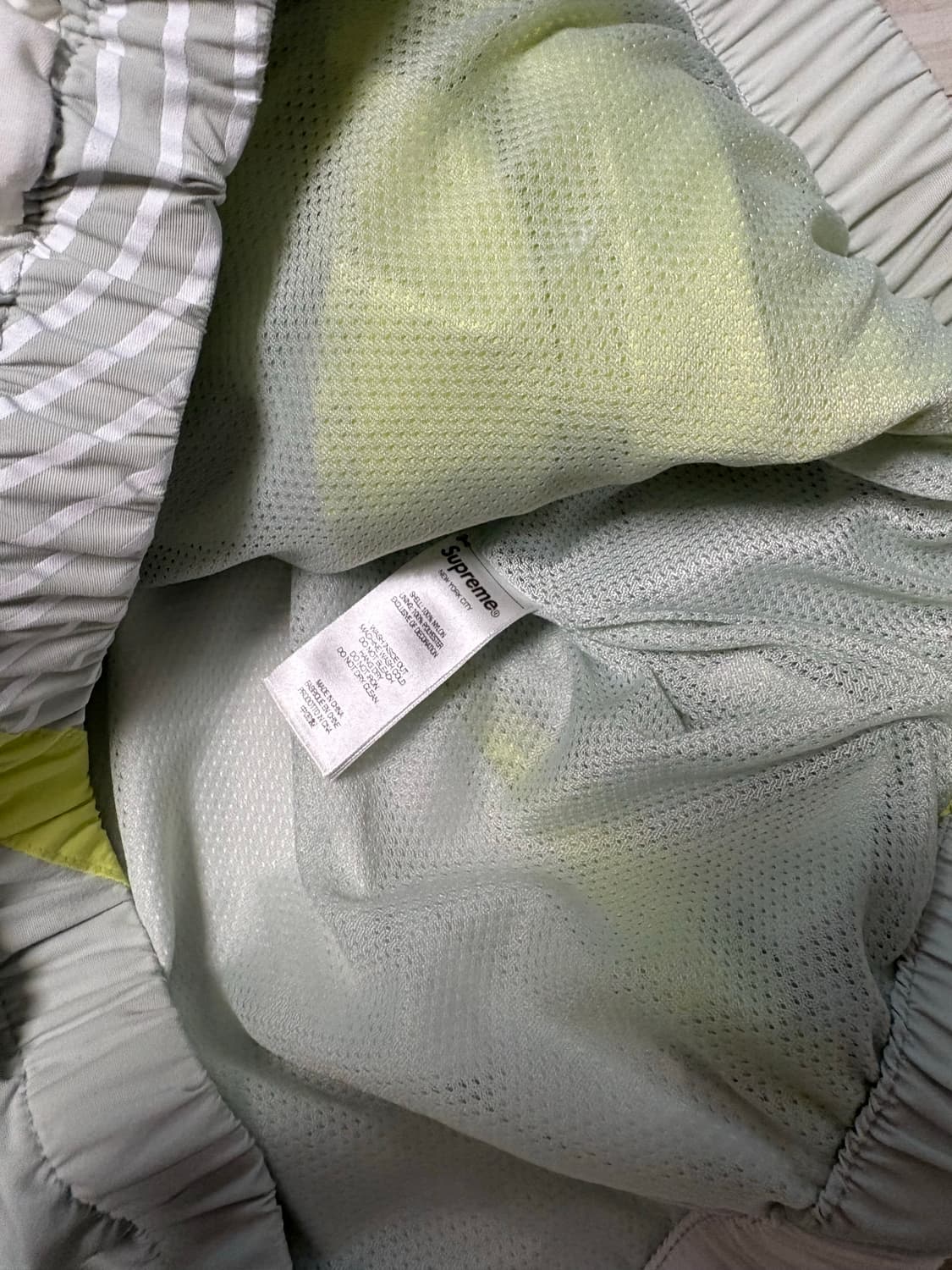 슈프림 트랙자켓 s로고 상품이미지4