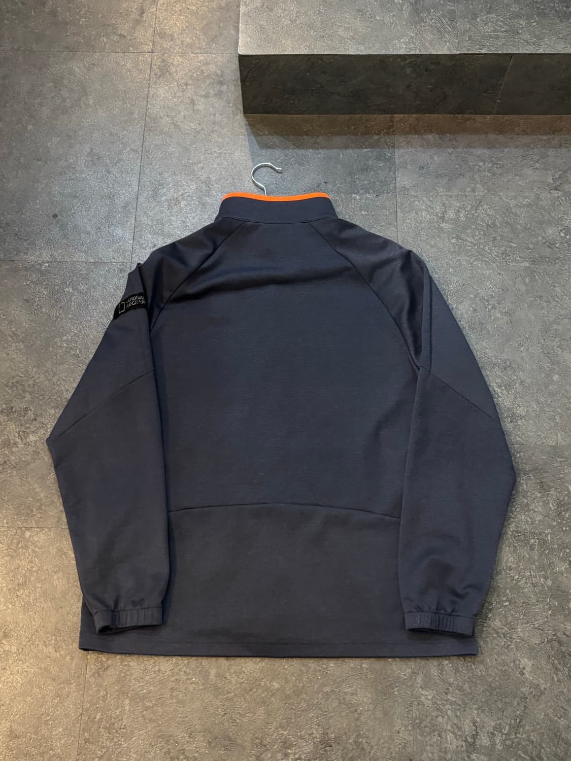 내셔널지오그래픽 트레이닝 집업 져지 110사이즈 상품이미지3