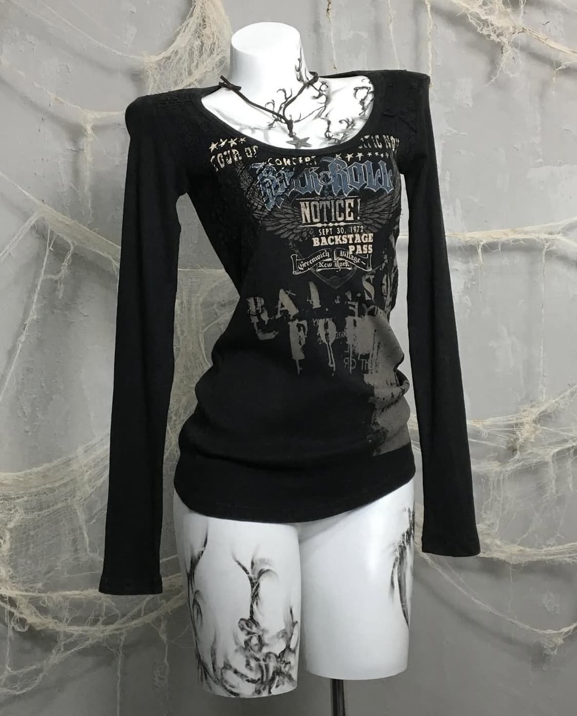 리버탈리아 그런지디테일 딱붙 롱슬리브 상품이미지1