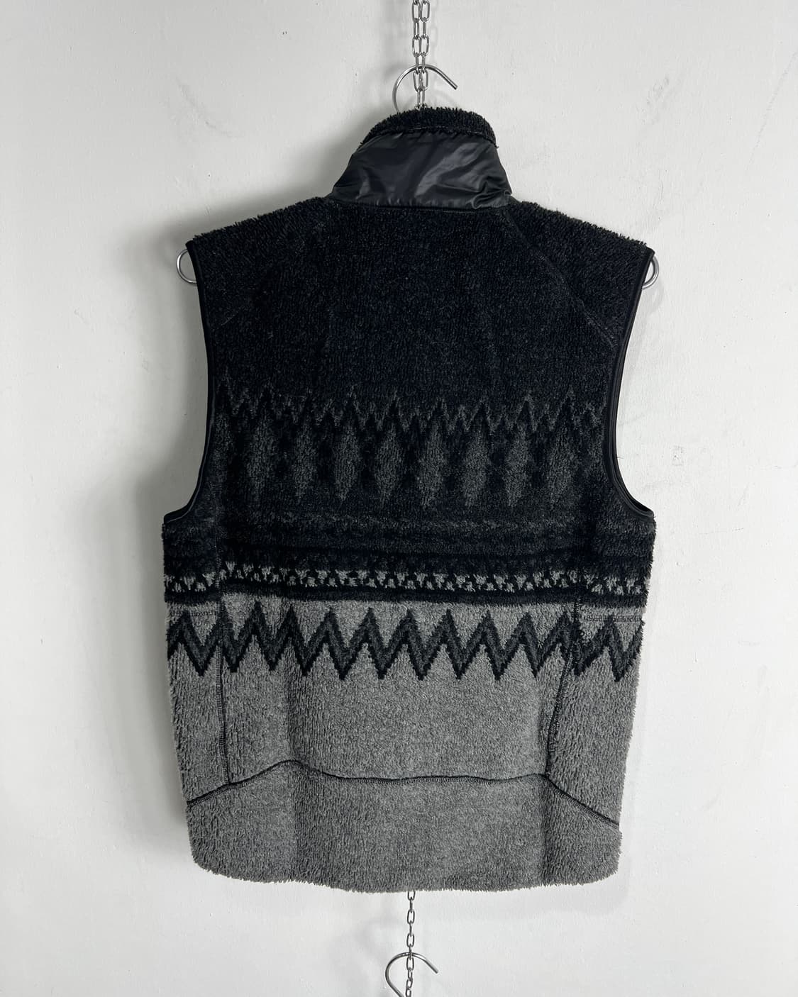 Attachment Jacquard Wool High Neck Vest 상품이미지7