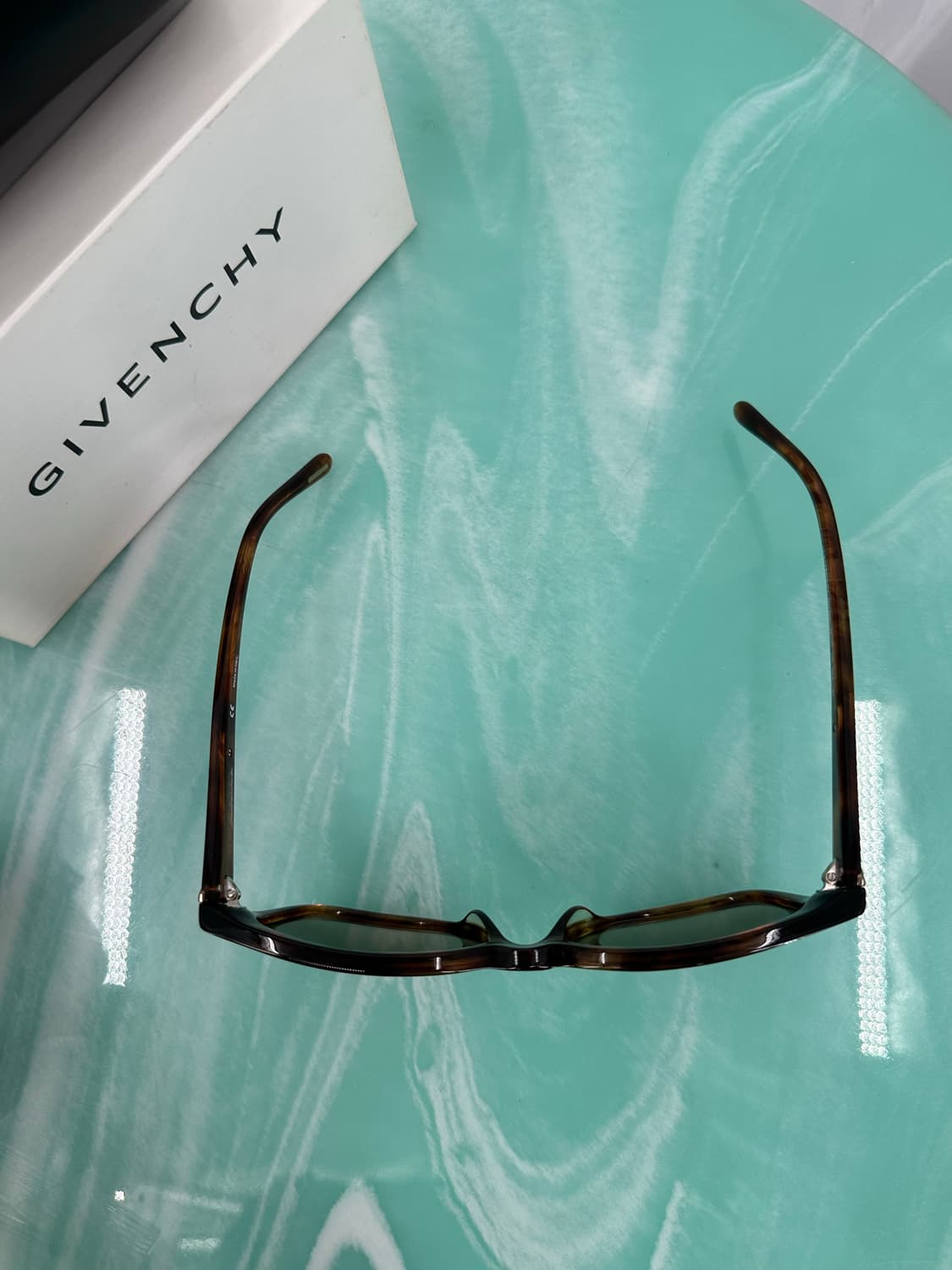 [새상품 무료배송] 지방시 Made in Italy 선글라스 상품이미지8