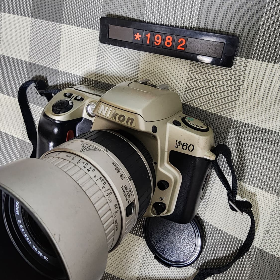 니콘 F 60 필름카메라 28-80mm 줌렌즈 상품이미지2