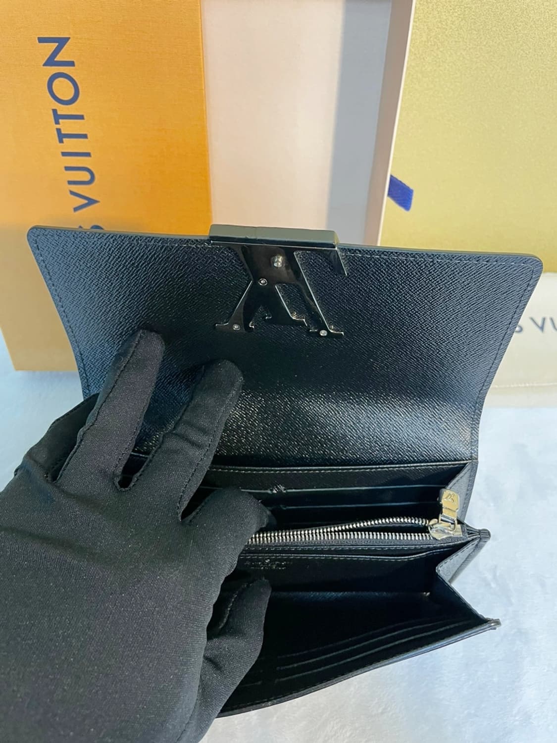 루이비통 블랙 에삐 루이즈 월릿 장지갑  상품이미지7