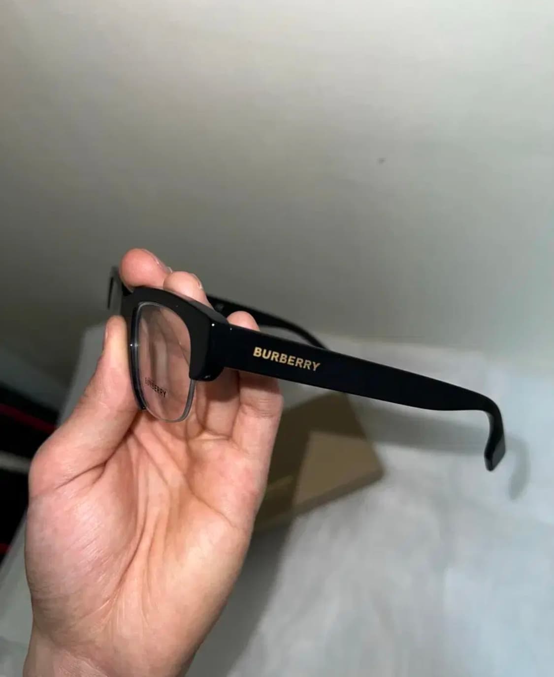 BURBERRY B2314 반 뿔테 안경 상품이미지4