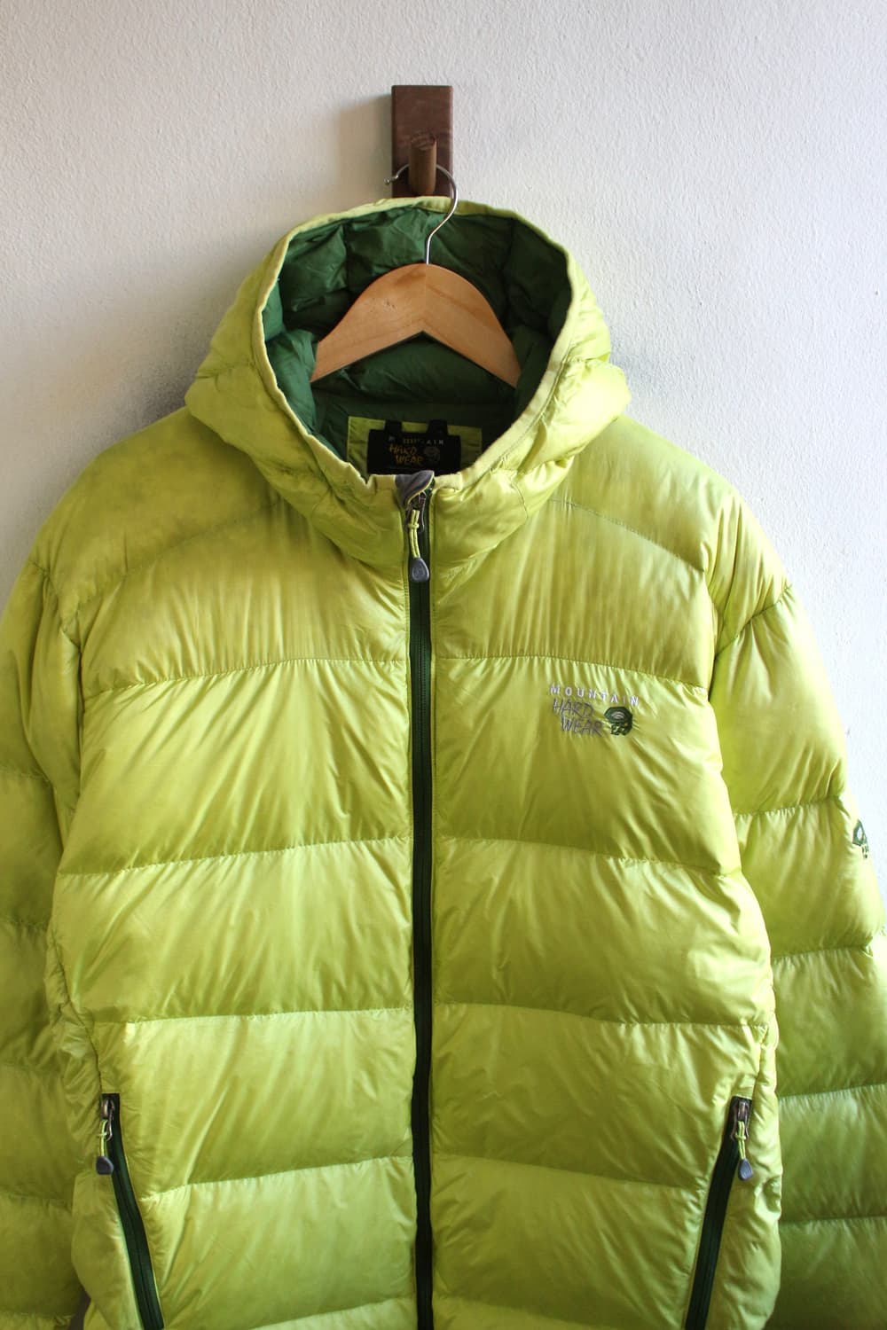 마운틴 하드웨어 다운 파카 상품이미지1