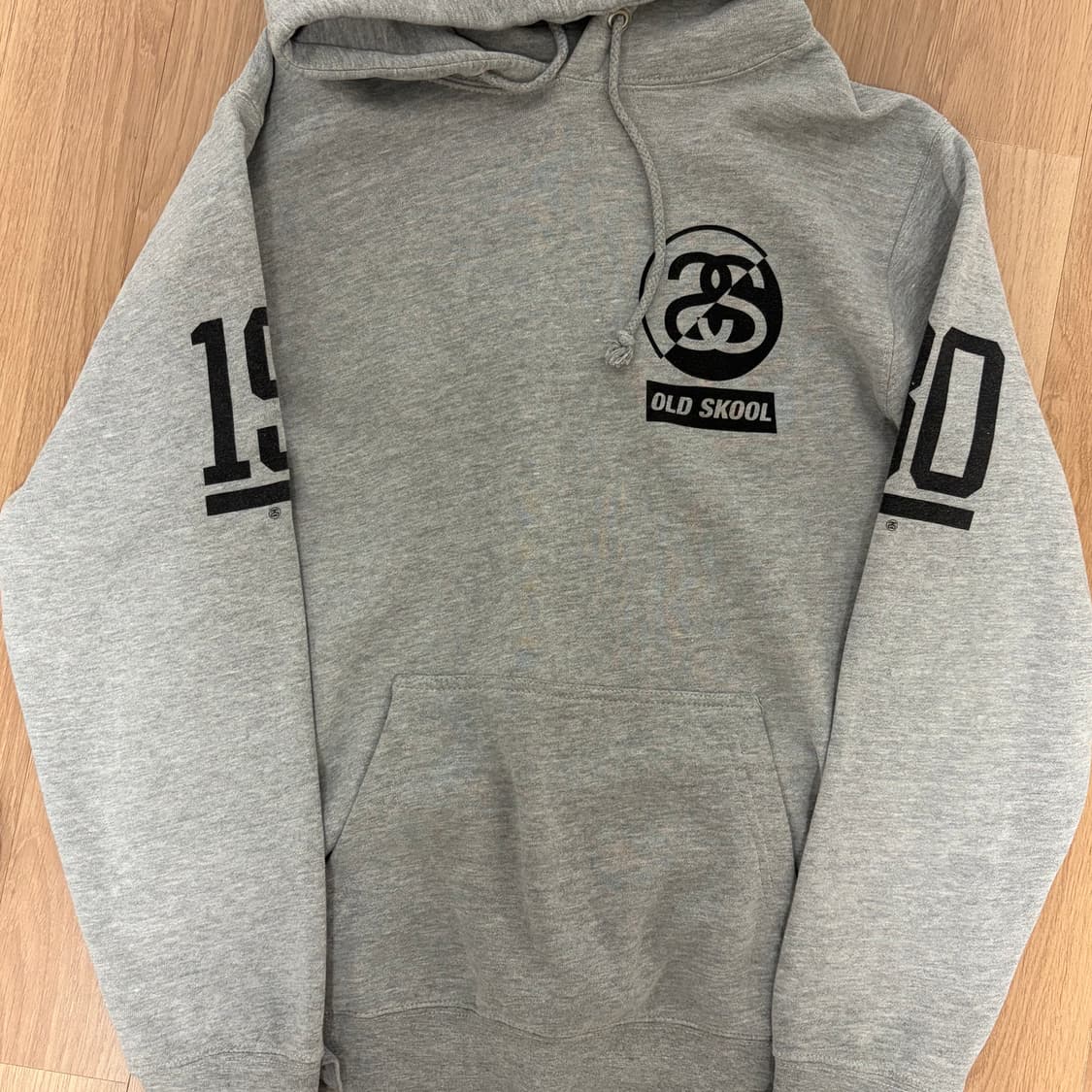 스투시 올드스쿨 빈티지 그레이 프린팅 로고 후드티 판매합니다 상품이미지5