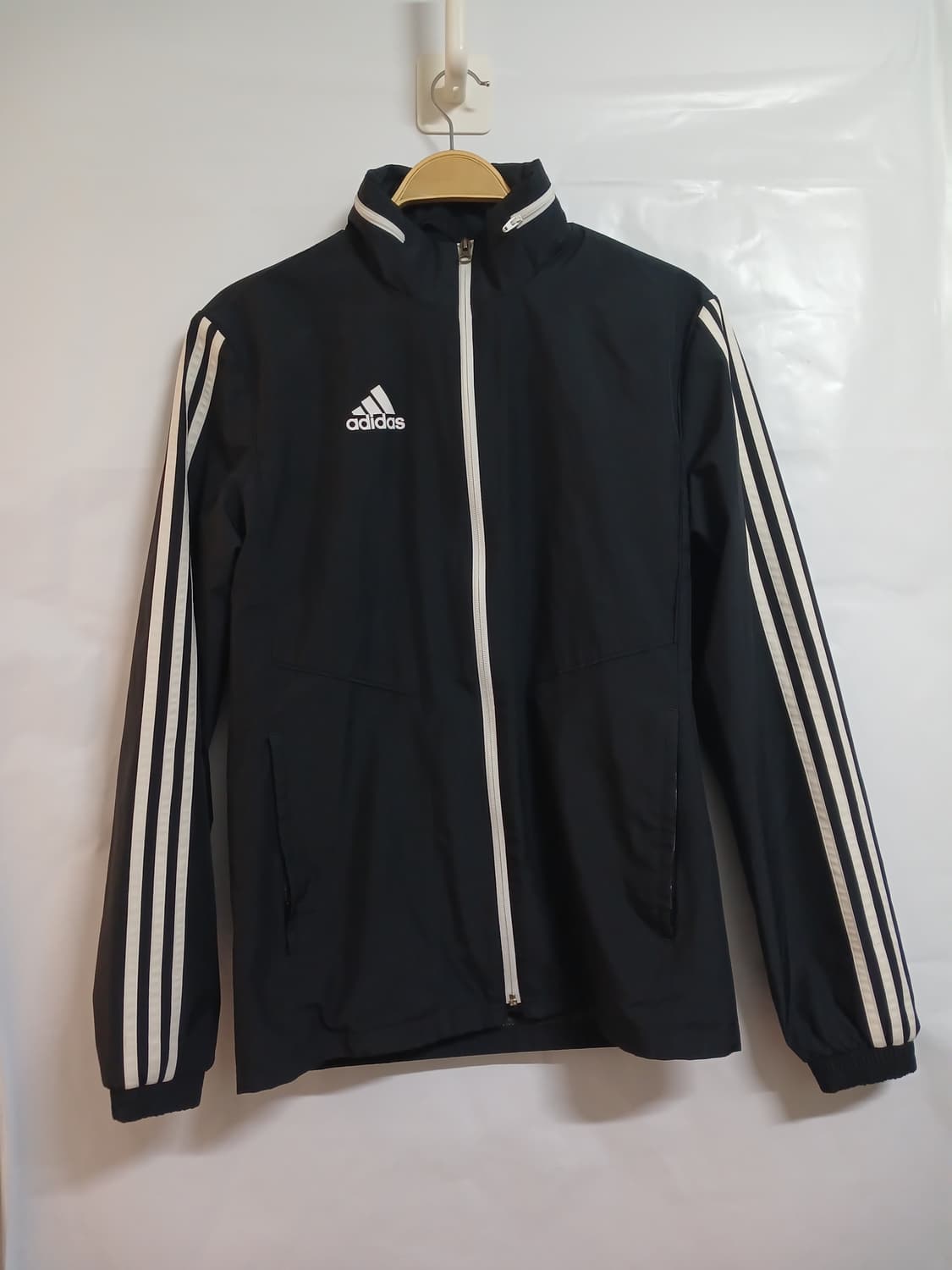 (새상품급,M,95)아디다스 티로19  올웨더 바람막이 자켓  상품이미지1