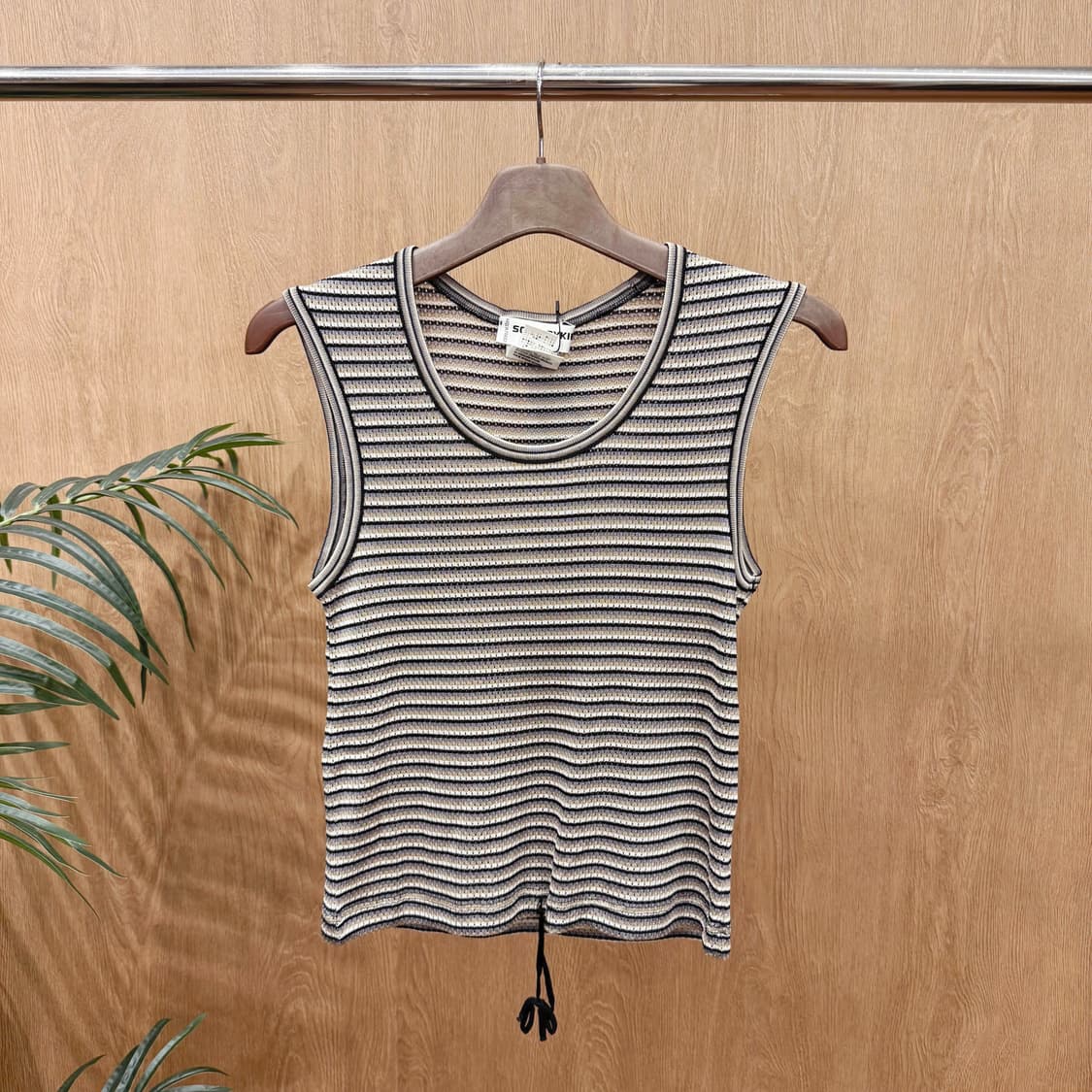 소니아 리키엘 스트라이프 슬리브리스 리본 디테일 크롭 탑 블랙 상품이미지1