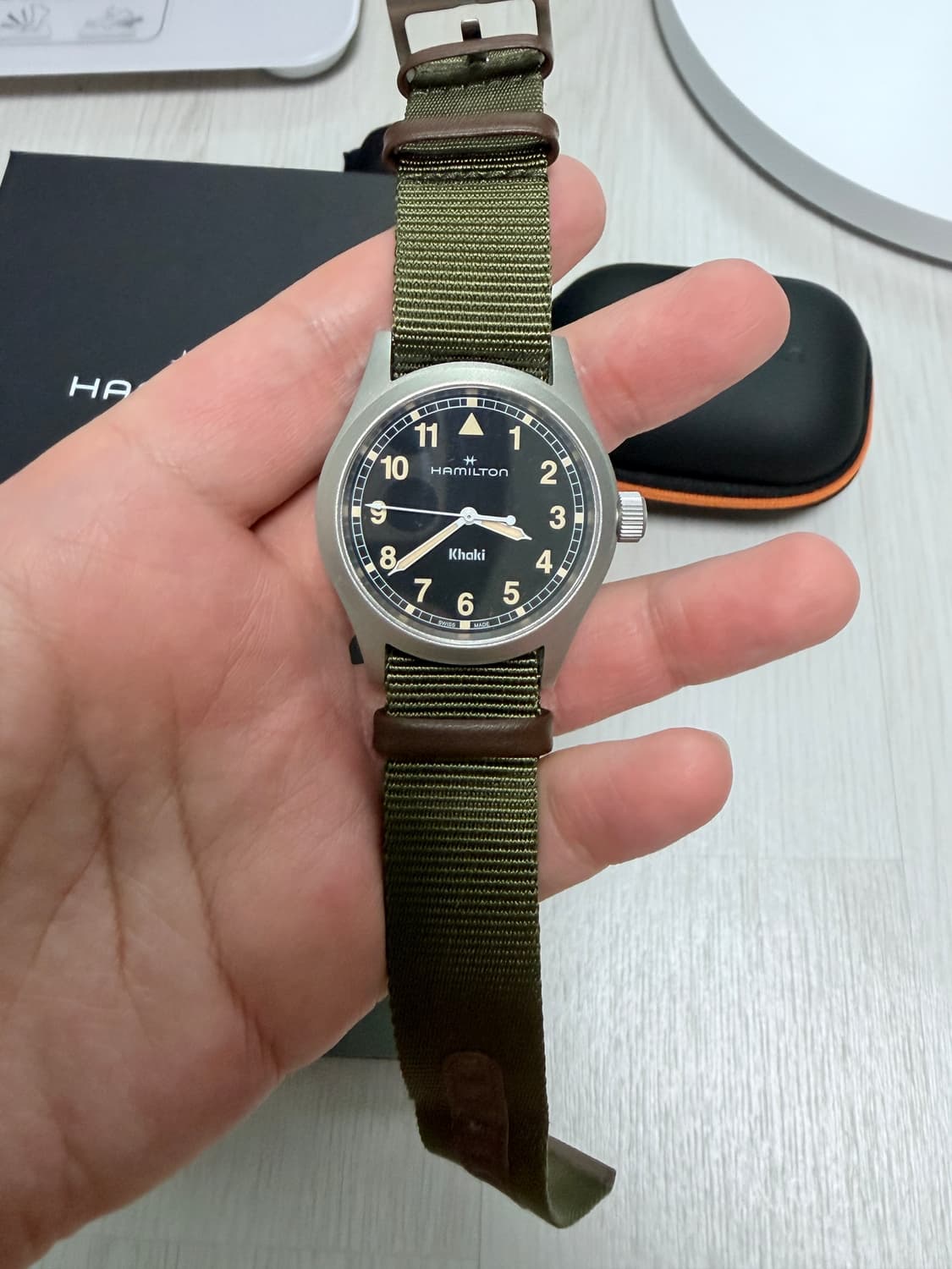 해밀턴 카키필드 쿼츠 38mm 블랙다이얼 나토스트랩 상품이미지2