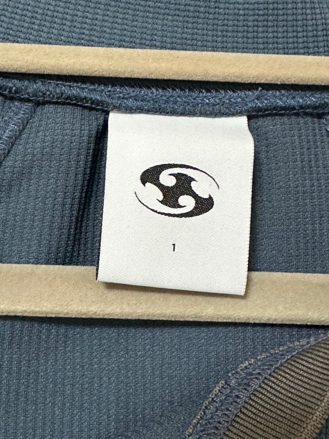 산산기어 플래킷 롱 슬리브 블루 1사이즈 상품이미지3