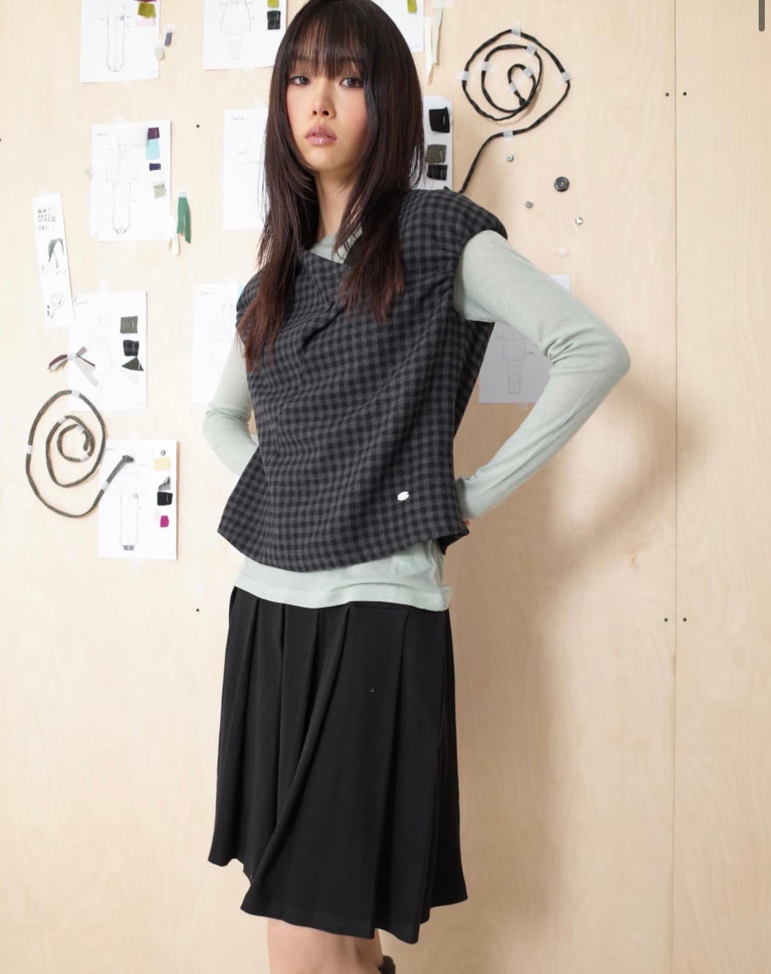 온스카 TULIP COLLAR PUFF BLOUSE (CHECK BLAC 상품이미지2