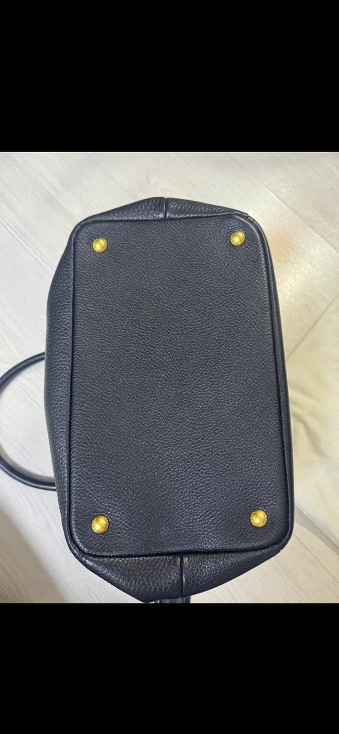 프라다 블랙 레더 토트백 상품이미지4