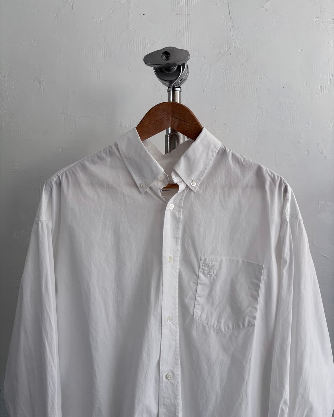 Ami 아미 화이트 포켓 하트자수 오버 셔츠 상품이미지4