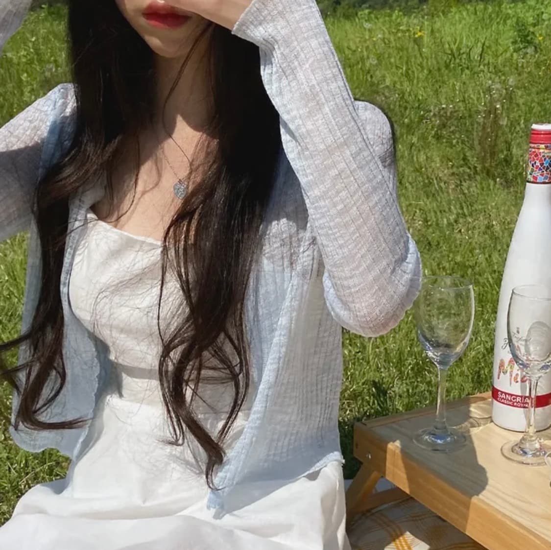 (새상품) 롱슬리브 크롭 얇은 얇은 시스루 브이넥 골지 가디건 상품이미지1