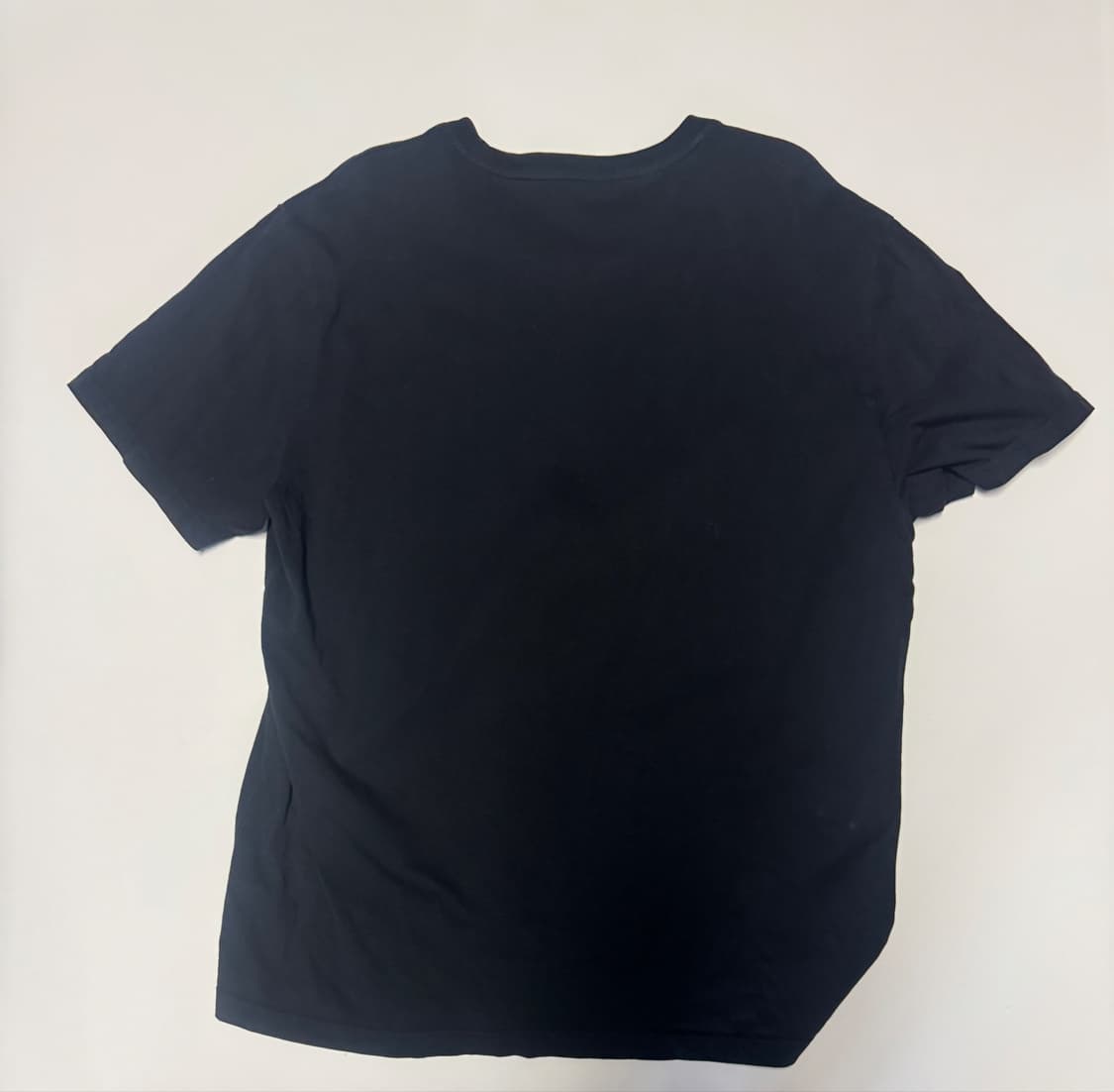 게스 Guess 스펠아웃 미니멀 블랙 반팔 티셔츠 L ~ XL 상품이미지2