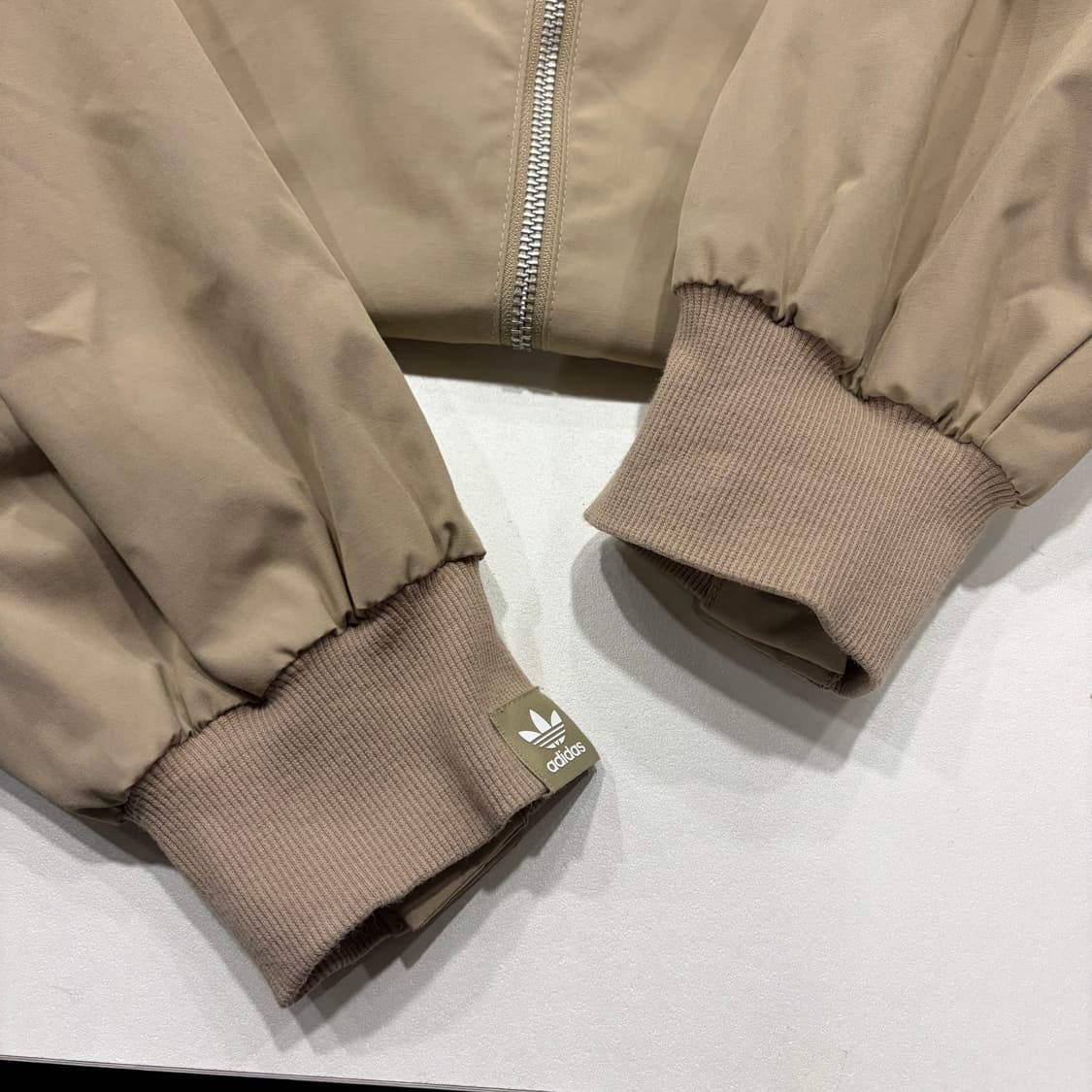 [XL] 아디다스 에센셜 베이지 봄버 버튼 자켓 B701 상품이미지7