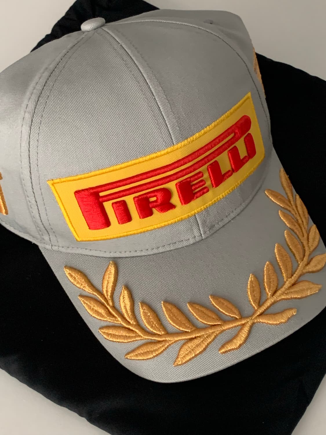 F1 Pirelli 피렐리 포디움 캡 2025 한정판 새상품 상품이미지1