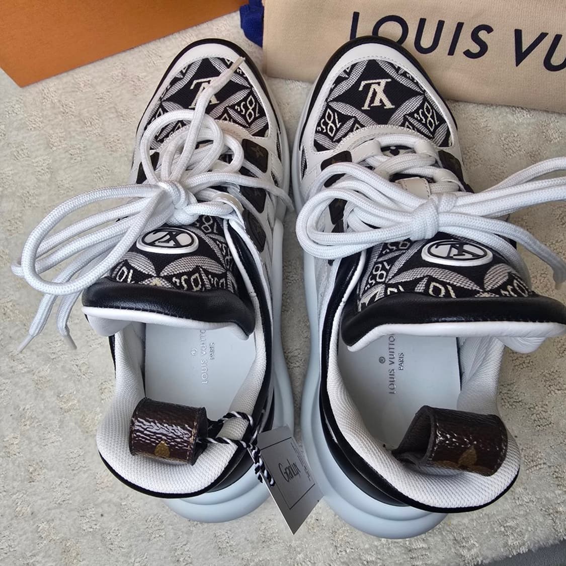 [중고/정품] 루이비통 LV 아치라이트 스니커즈 Since 1854 상품이미지5