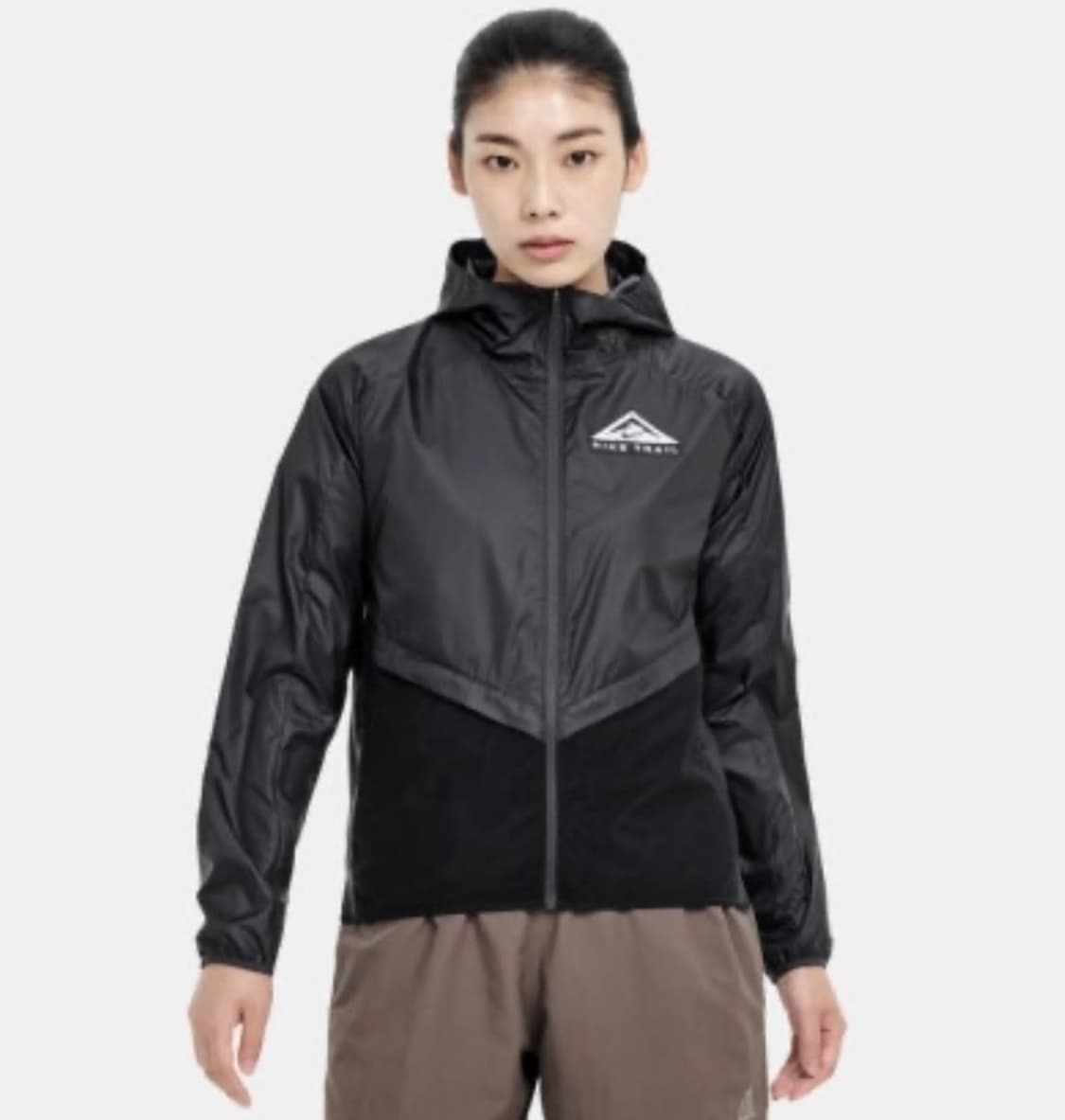 [정가 10만원] 나이키 트레일 바람막이 여성용 상품이미지4