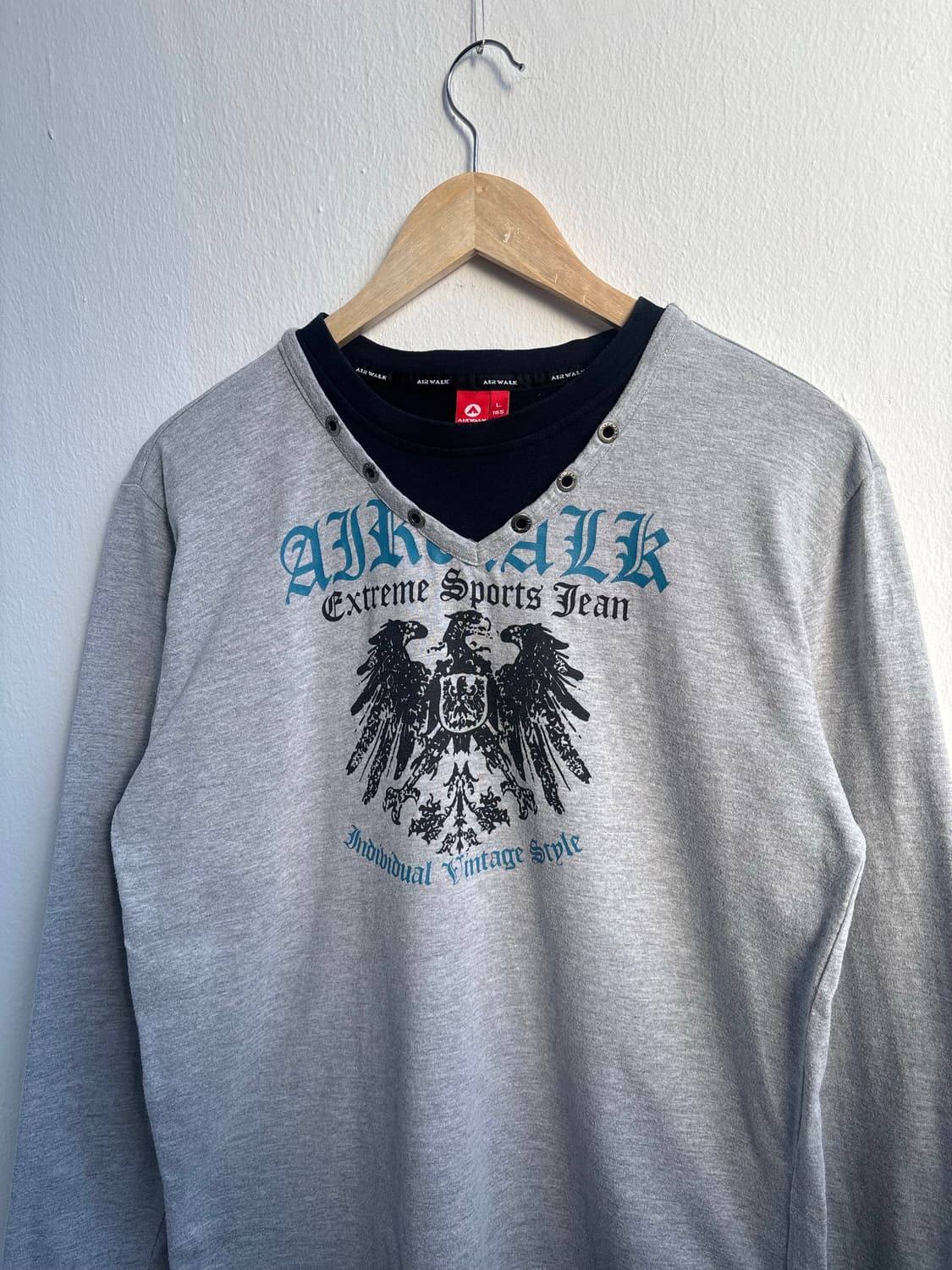 Air Walk Layered Graphic Long Sleeve 상품이미지2