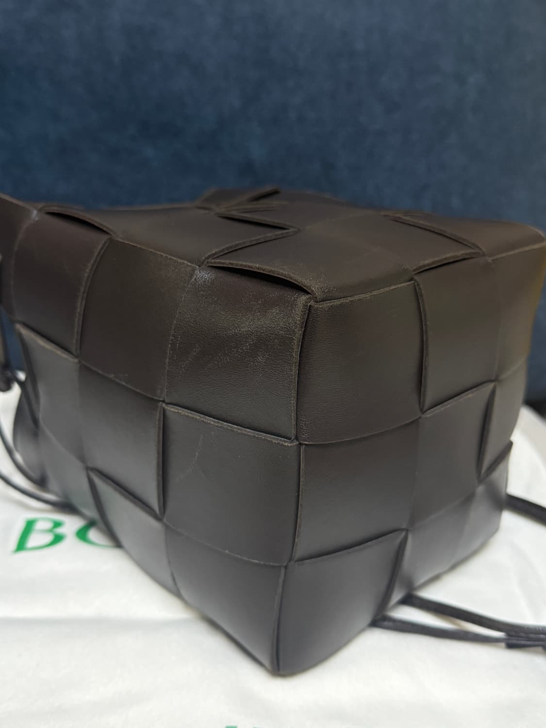 보테가베네타 카세트버킷백 폰단테 상품이미지7