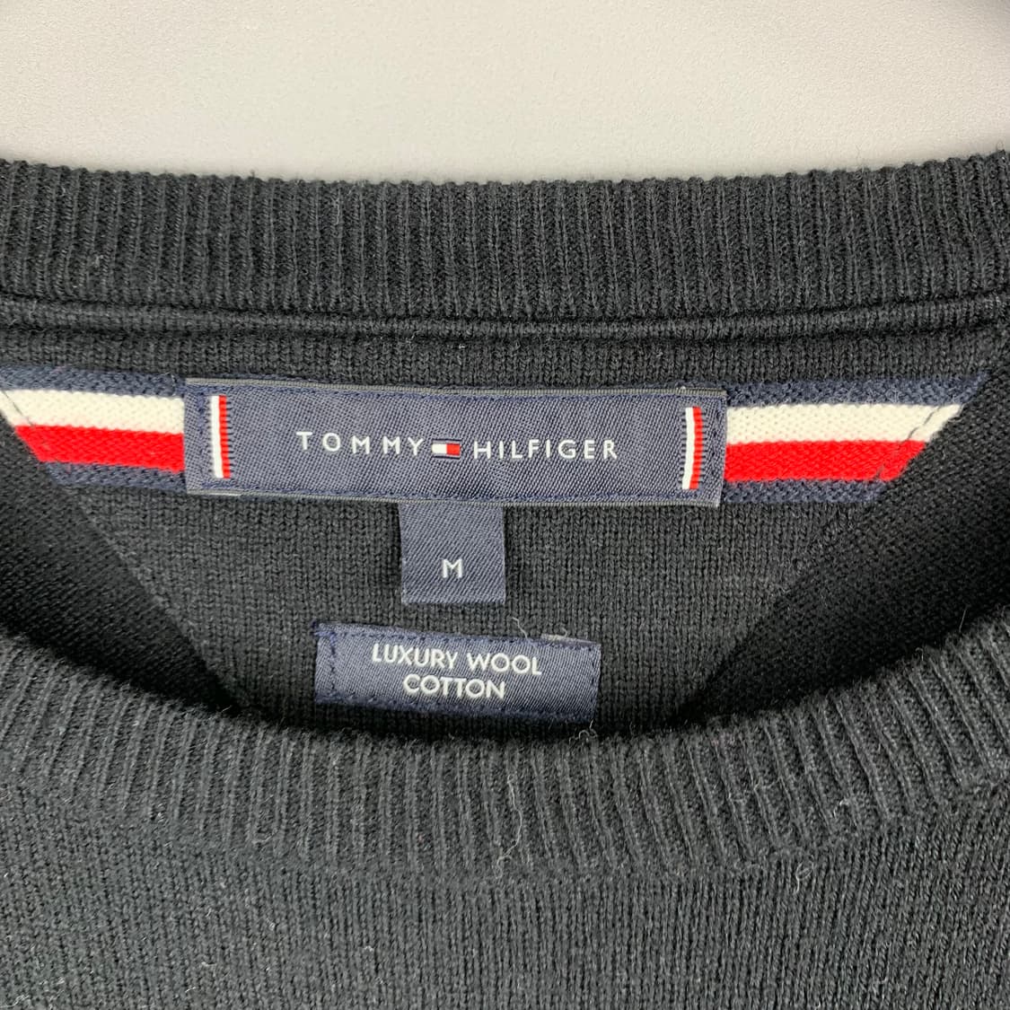 타미힐피거 블랙 라운드 니트 상품이미지5