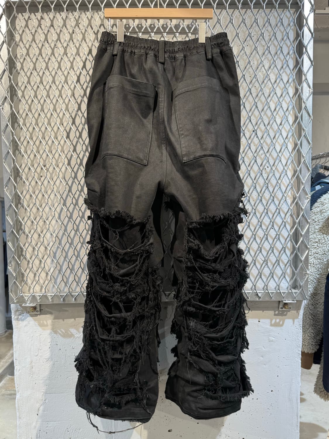 A.F ARTEFACT 데미지 데님 턱 와이드 팬츠 상품이미지5