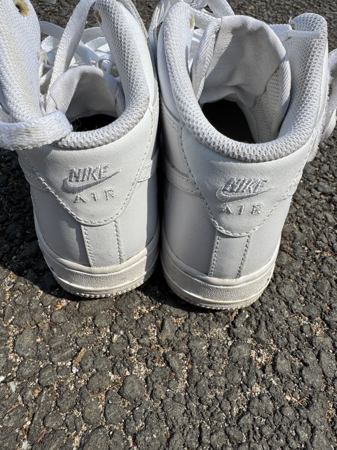 나이키 우먼스 에어포스 1 07 미드 230사이즈 상품이미지5