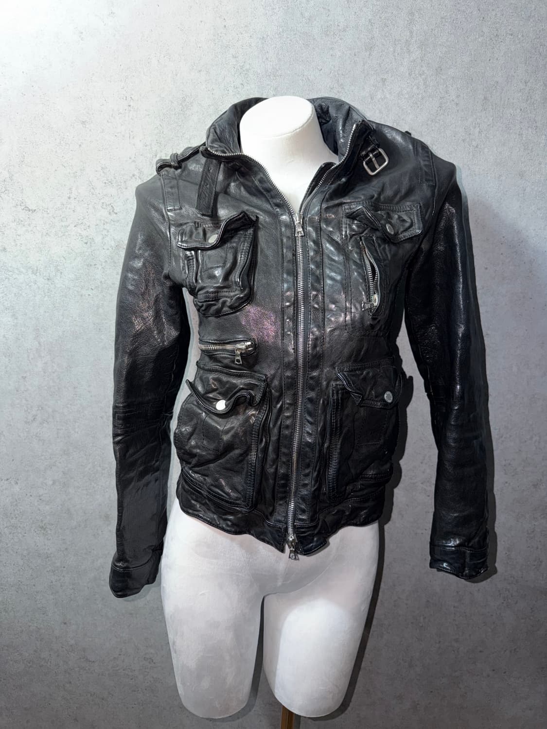 닐바렛 멀티지퍼 버팔로레더자켓 상품이미지9