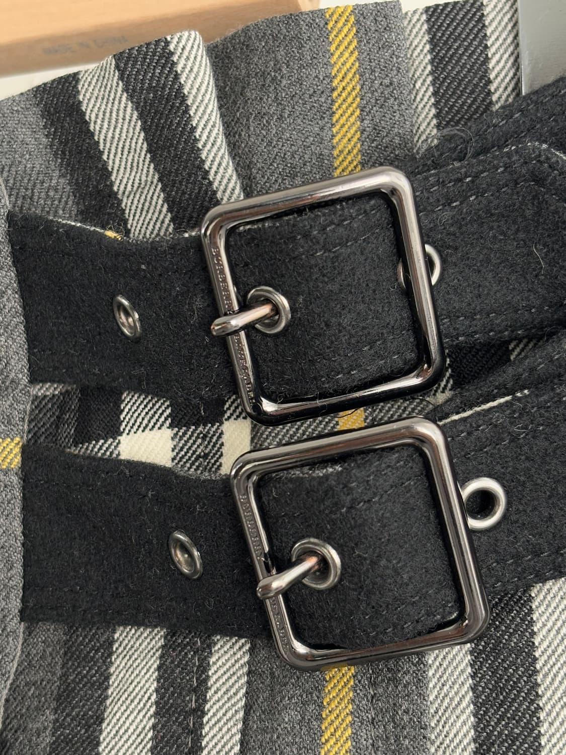 Burberry 버버리 블루라벨 차콜 체크 미니 스커트 상품이미지6