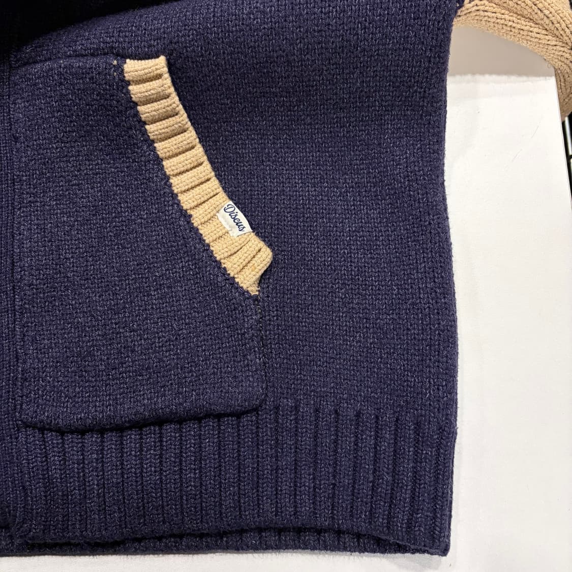 [L] 디스커스 니트 집업 가디건 73 네이비 베이지 B880 상품이미지7