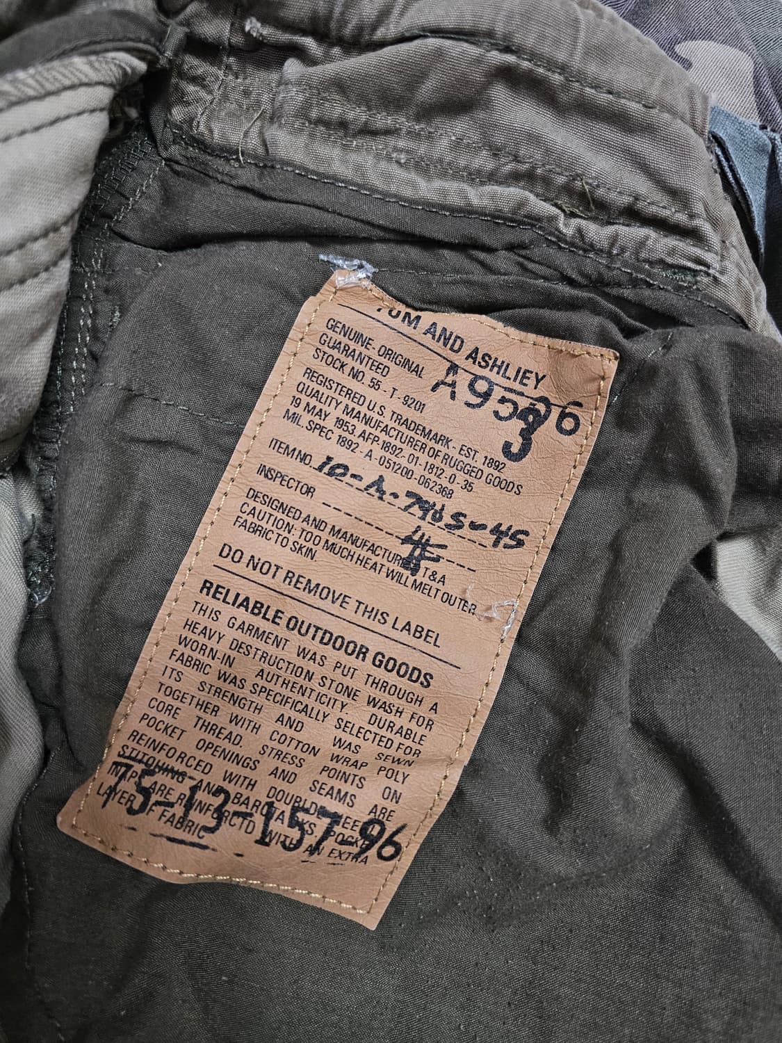 ​[28] 탐앤애슐리 빈티지 오리지널 카모플라쥬 카고 팬츠 상품이미지7